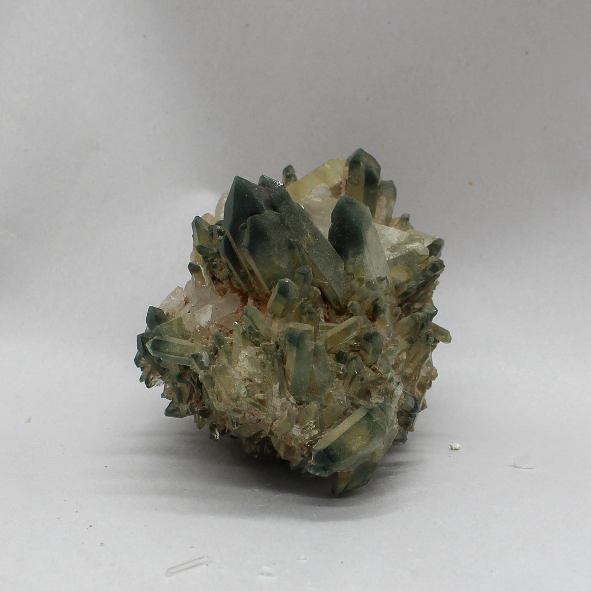Chlorite Cluster #004