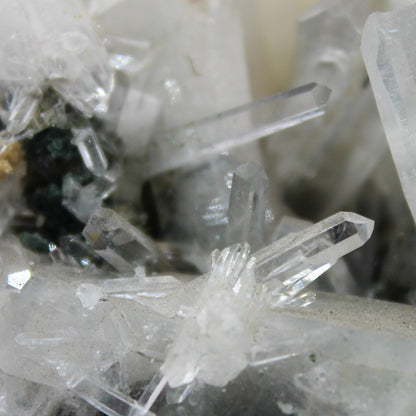 Chlorite Cluster #003