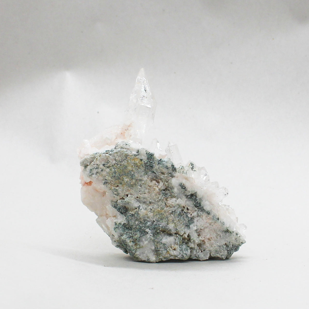 Small Quartz Clusters Wholesale #012