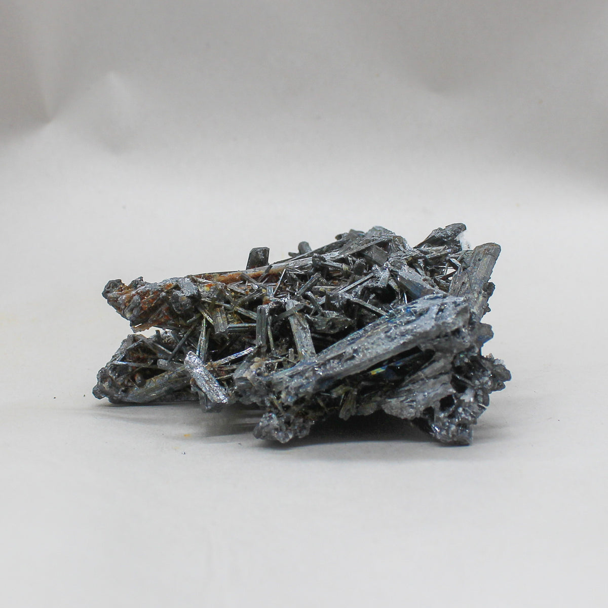 Stibnite Cluster #003