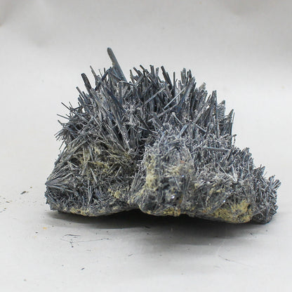 Stibnite Cluster #004
